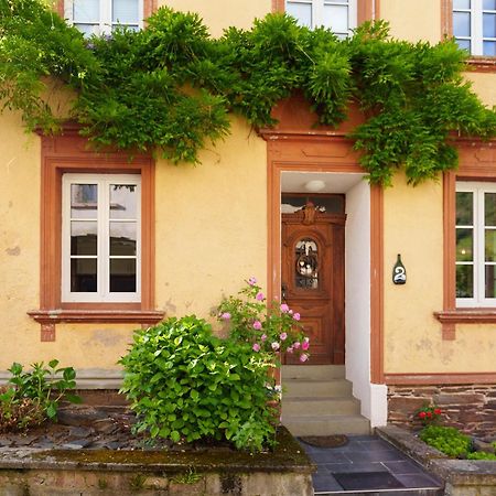Апартаменты Dinkel Haus An Der Mosel Трабен-Трарбах Экстерьер фото